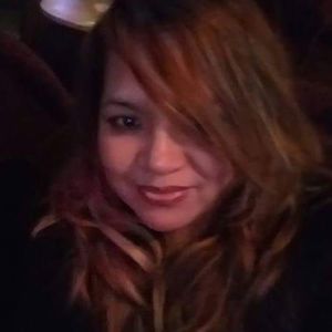 Meet your Posher, Esperanza